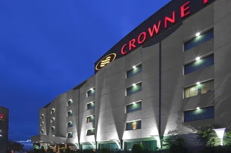 Crowne Plaza Toluca-Lancaster Отели рядом с Аэропорт Толука