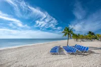 Viva Fortuna Beach by Wyndham, A Trademark All Inclusive - Beach