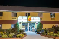 Super 8 by Wyndham Medina Hotels near ALDI