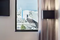 維拉克斯AC酒店 - 海景