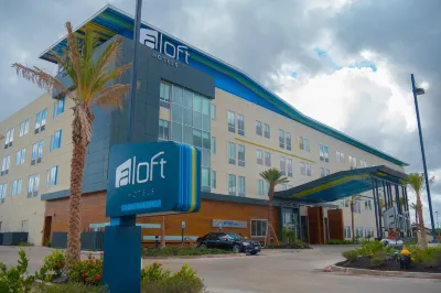 Aloft Corpus Christi Hotels near Diamond Plaza