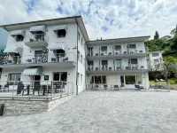 Hotel Stella Alpina Hotels in Malcesine