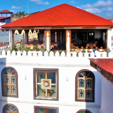 Al-Minar Hotel