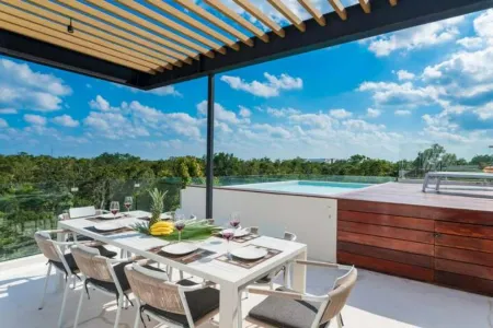 Panoramic by Alegría Rentals and Sandy Powerful