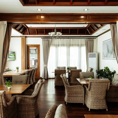 Athena Hotel