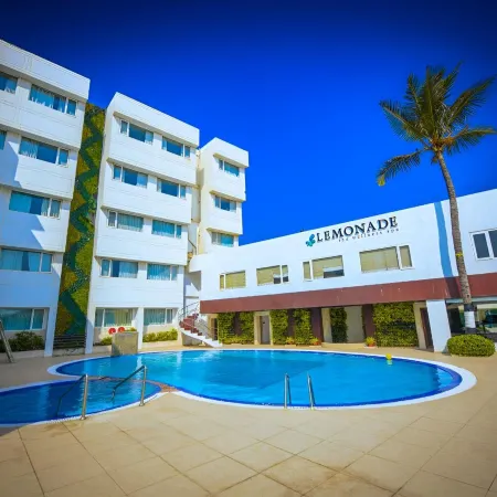 Hotel Holiday Resort