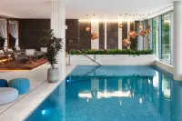 Crystal House Suite Hotel & Spa (Кристалл Хаус) - С бассейном