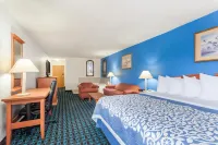 Days Inn & Suites by Wyndham Cambridge - Wi-Fi