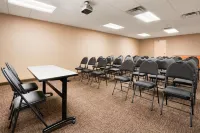Days Inn & Suites by Wyndham Cochrane Hotels in Cochrane
