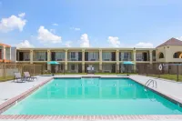 デイズ イン バイ ウィンダム ブライズビル