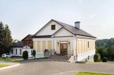 Voznesenskaya Sloboda Park-Hotel Hotels near Vladimir-Suzdal Museum-Reserve