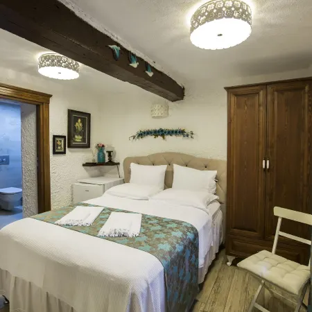 Teos Lodge Pansiyon