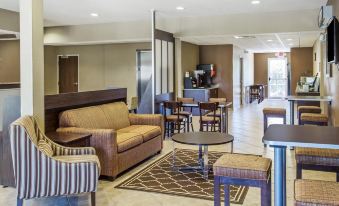 Microtel Inn & Suites by Wyndham Pearl River/Slidell