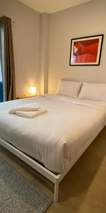 ห้องสแตนดาร์ด เตียงใหญ่ 1 เตียง