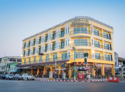 랜드마크 나콘 파놈 호텔