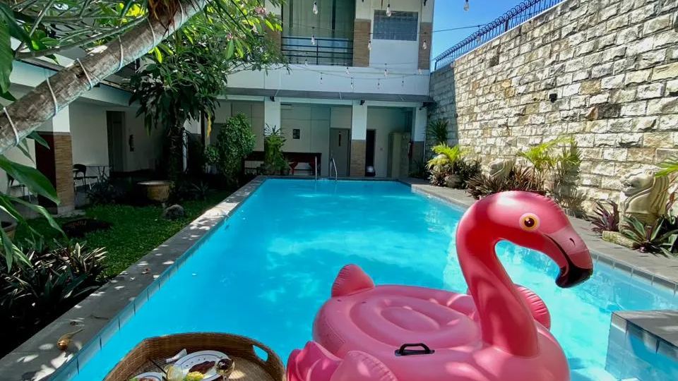 Dinasty Smart Hotel