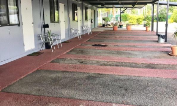 Cattle Camp Motel - Housity