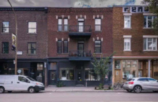 Saint laurent apartments ( Sur La Main)