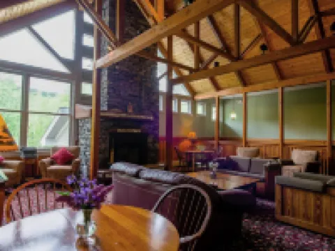 The Lodge at Lincoln Peak at Sugarbush Hotels in Warren