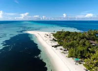 Aqua Luna Dhangethi - Beach