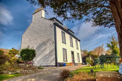 Craigmount Hotels in Newton Stewart