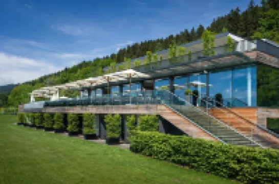 WIEDERERÖFFNUNG - Tauroa Schönberghof Spielberg Hotel di 