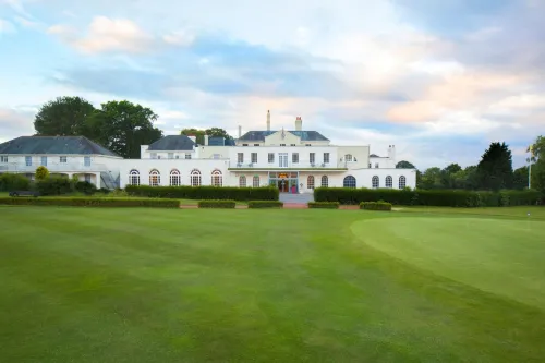 Hawkstone Park - parking