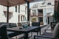 Swakopmund Luxury Suites Hotel di Swakopmund