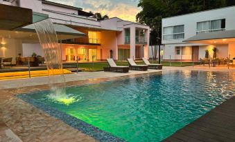 Casa Aurora Luxury Hotel