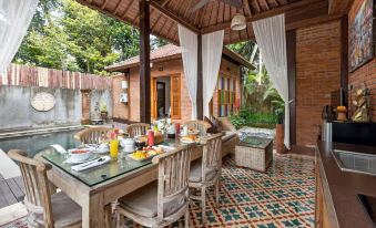Ubud Raya Villa Bali