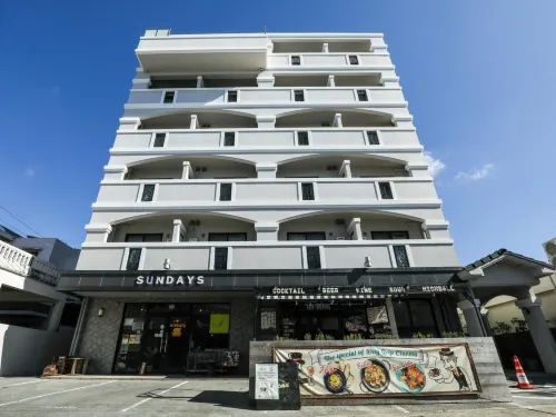 Hotel 385 - พร้อมระเบียง