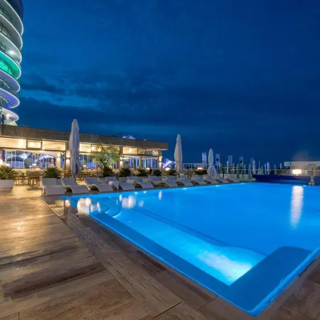 Hotel Opera Mamaia