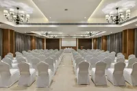 Meritas Aura Resort