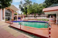 The Byke Heritage - Pan India Pure Veg Hotel Chain - مسبح