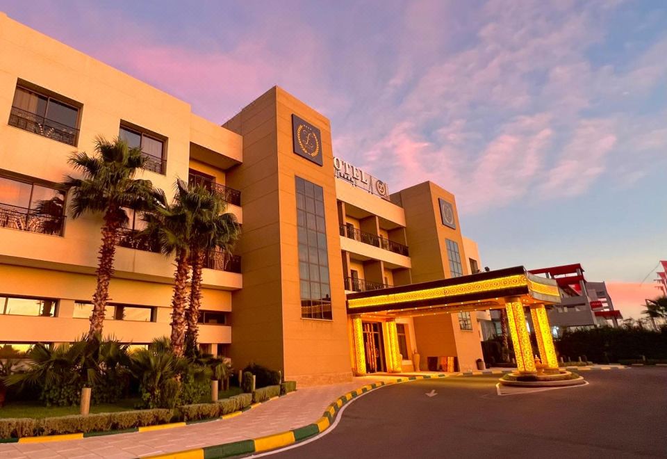 hotel overview picture