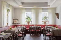 Hotel Zur Wartburg Hotels in Oelde