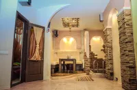 Вилла Клаб (Villa Club)