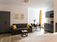 Homaris Boxi Studios Hotels near Berghain