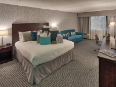 Somerset Inn Troy Hotels in Troy