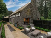 A Loft in the Mill Boutique Accommodation Hoteles en Ferntree Gully