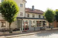 Home Hotel Majoren  호텔