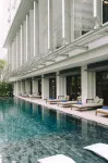 Maison Hotel Bangkok - Beach