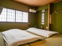 Higashiyama Tomarigi - Bungalow