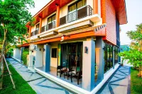 Aziss Boutique Hotel - 2 stelle
