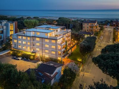 President Hotel