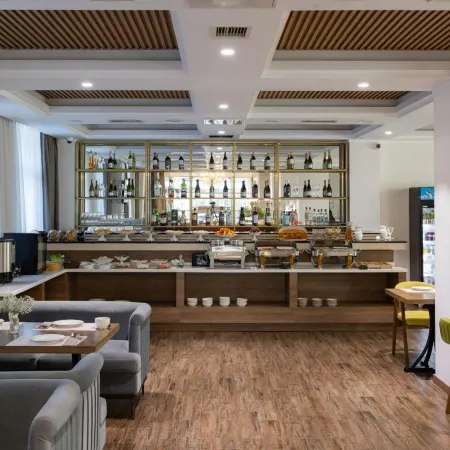 Mountain View Residence Hotel
