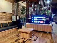 Tomohon 4BR Private Pool Villa - Parkplatz
