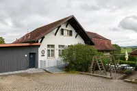 Hotel Jäger Jeuss-Murten - Self-Check-IN - Wifi