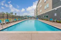 La Quinta Inn and Suites by Wyndham Houston Spring South Các khách sạn ở Spring