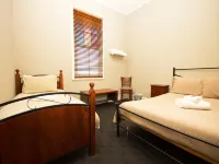 Peden's Hotel Hotels in Bellbird
